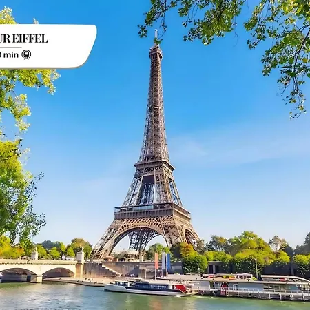 311 Elisa - Superbe A Paris.