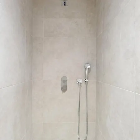 311 Elisa - Superbe A Paris. Παρίσι